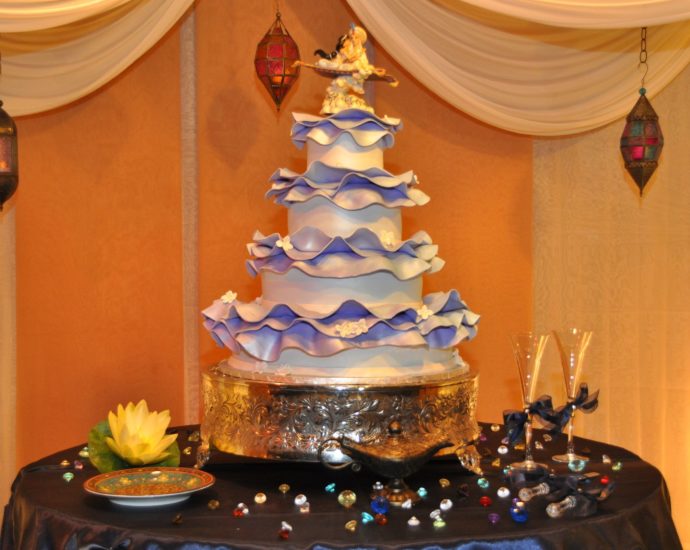 11 Unique Wedding Cakes From Around The World